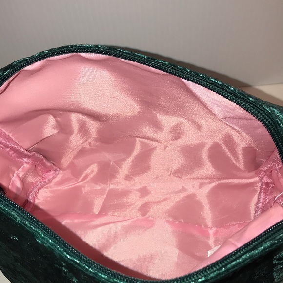 Juicy Couture emerald Green Velvet makeup bag NEW - Picture 7 of 9